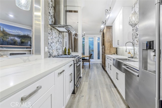 3284 Barham Unit: 103