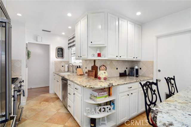 5348 Veloz AVE