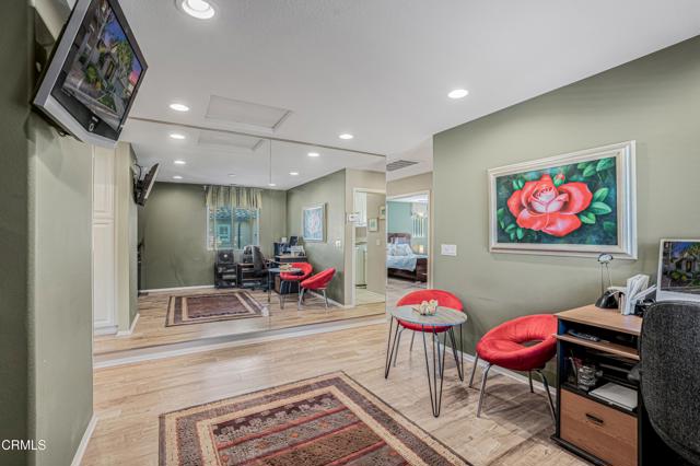 631 Clearwater Creek DR