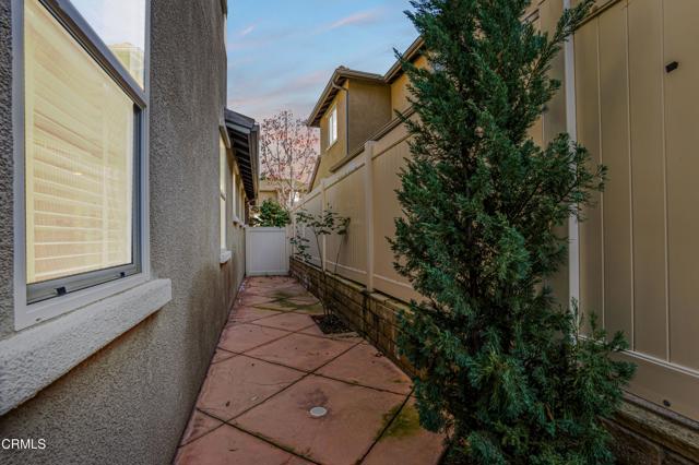 631 Clearwater Creek DR