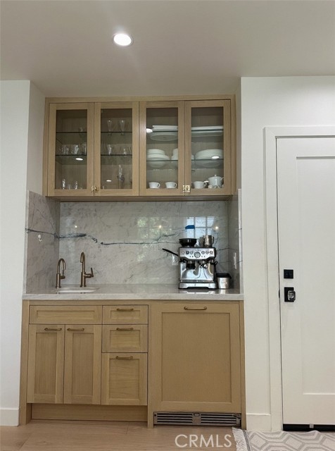 4623 El Camino Corto