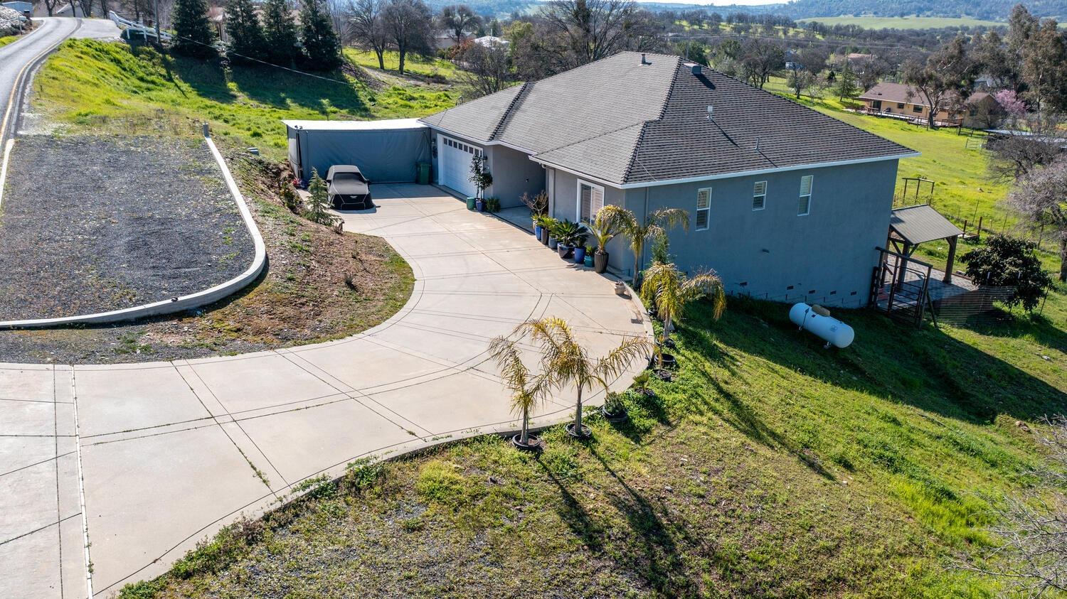 2996 Quail Hill Road