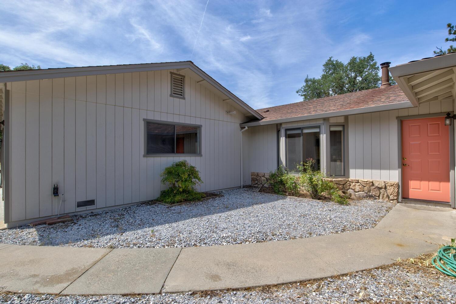 3226 Little John Road