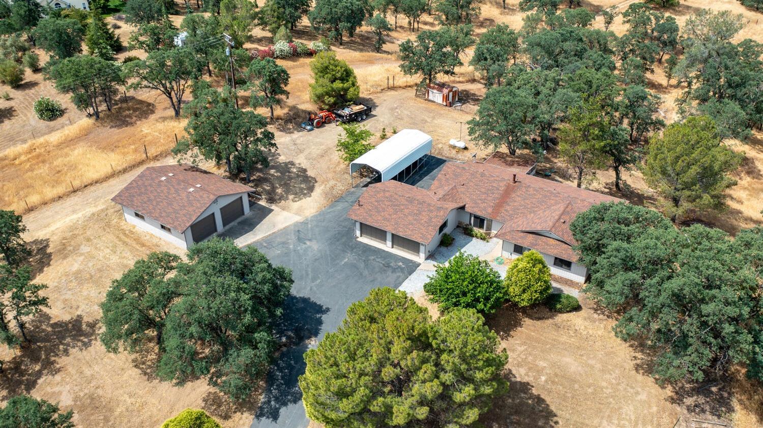 3226 Little John Road