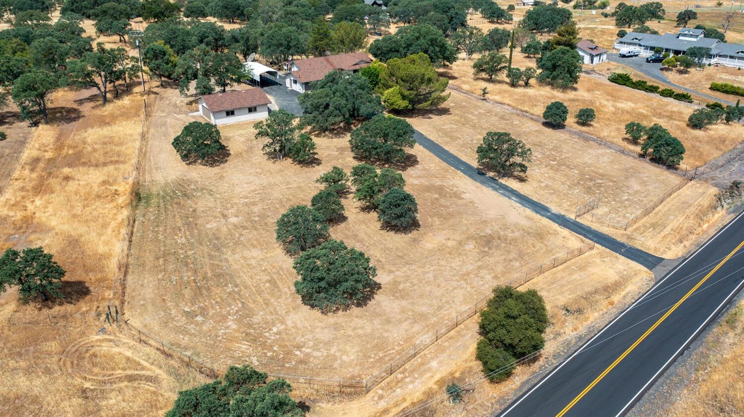 3226 Little John Road