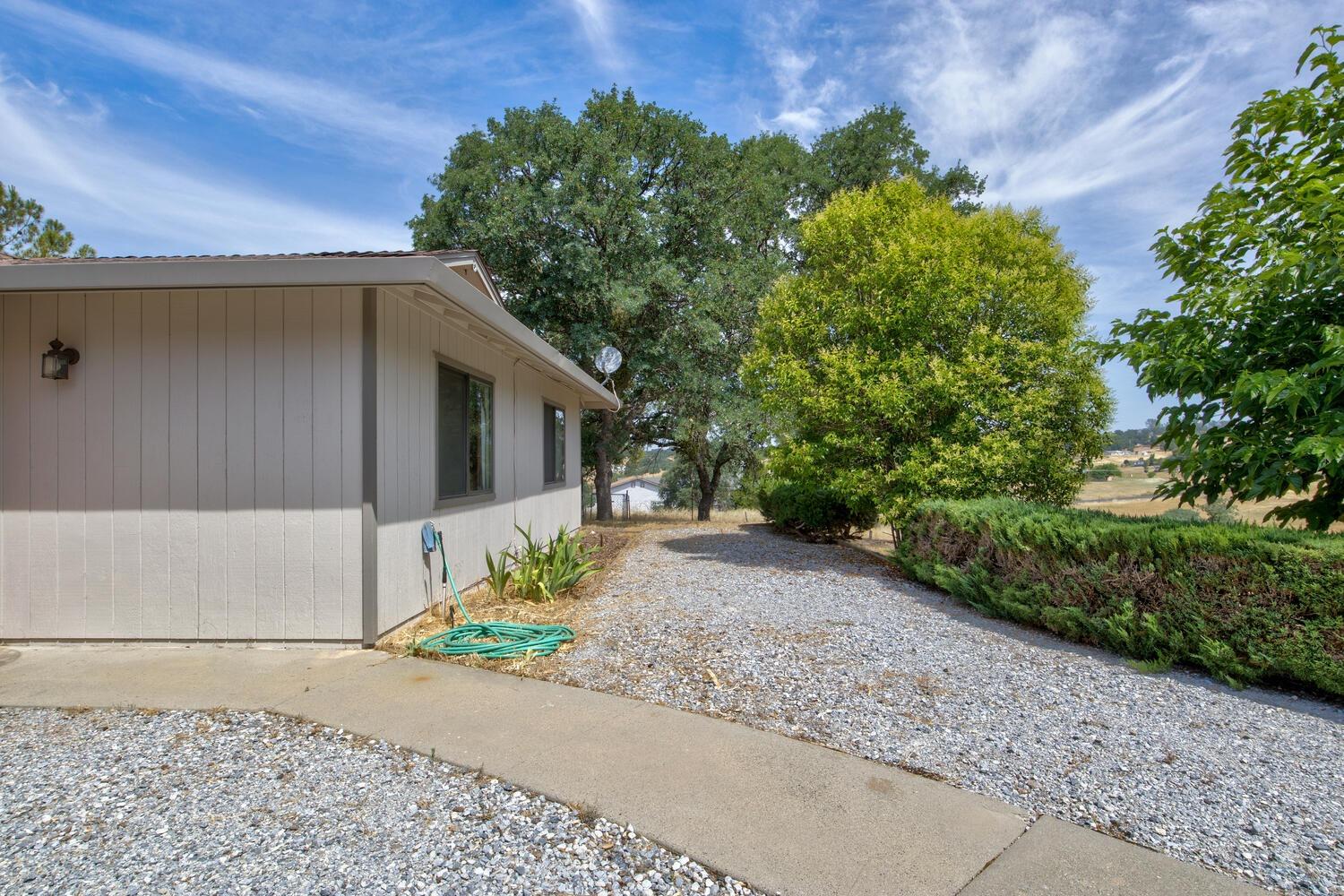 3226 Little John Road