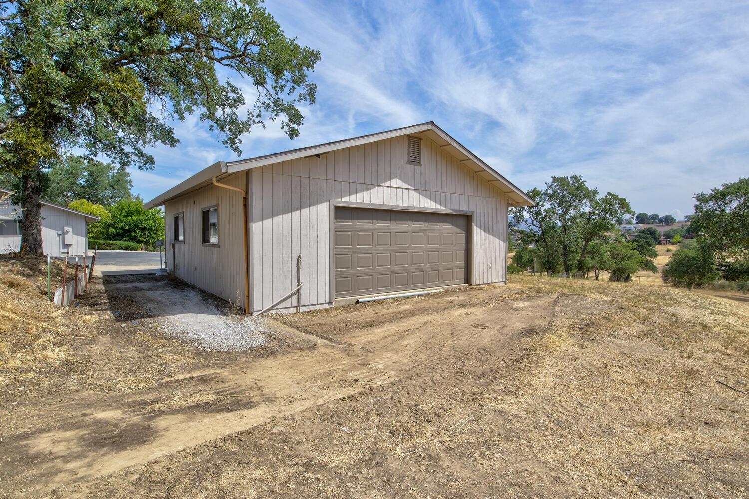 3226 Little John Road