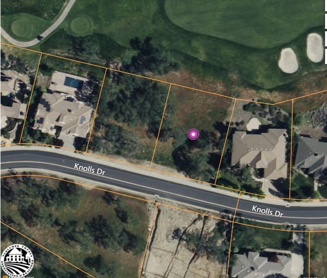 1213 Knolls
