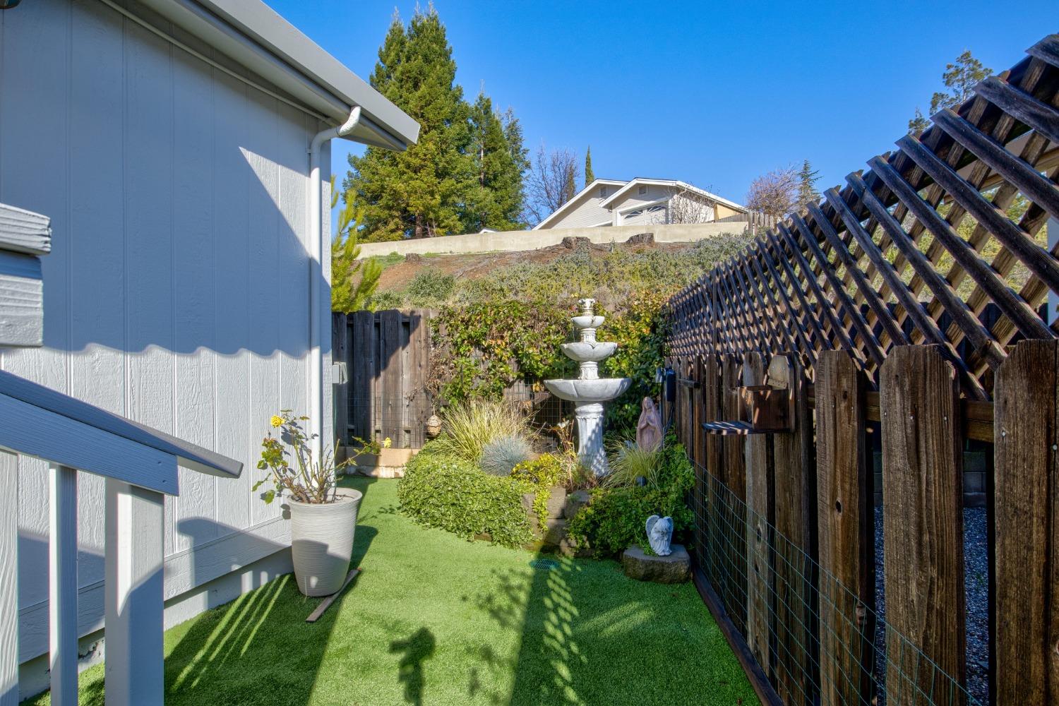 12720 Robinia Circle