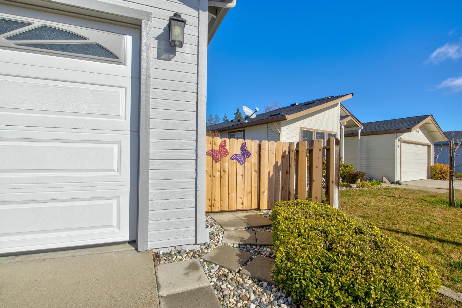 12720 Robinia Circle