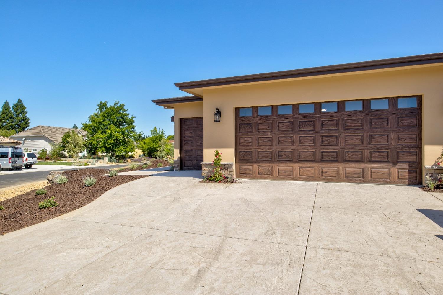 151 Blue Oak Court