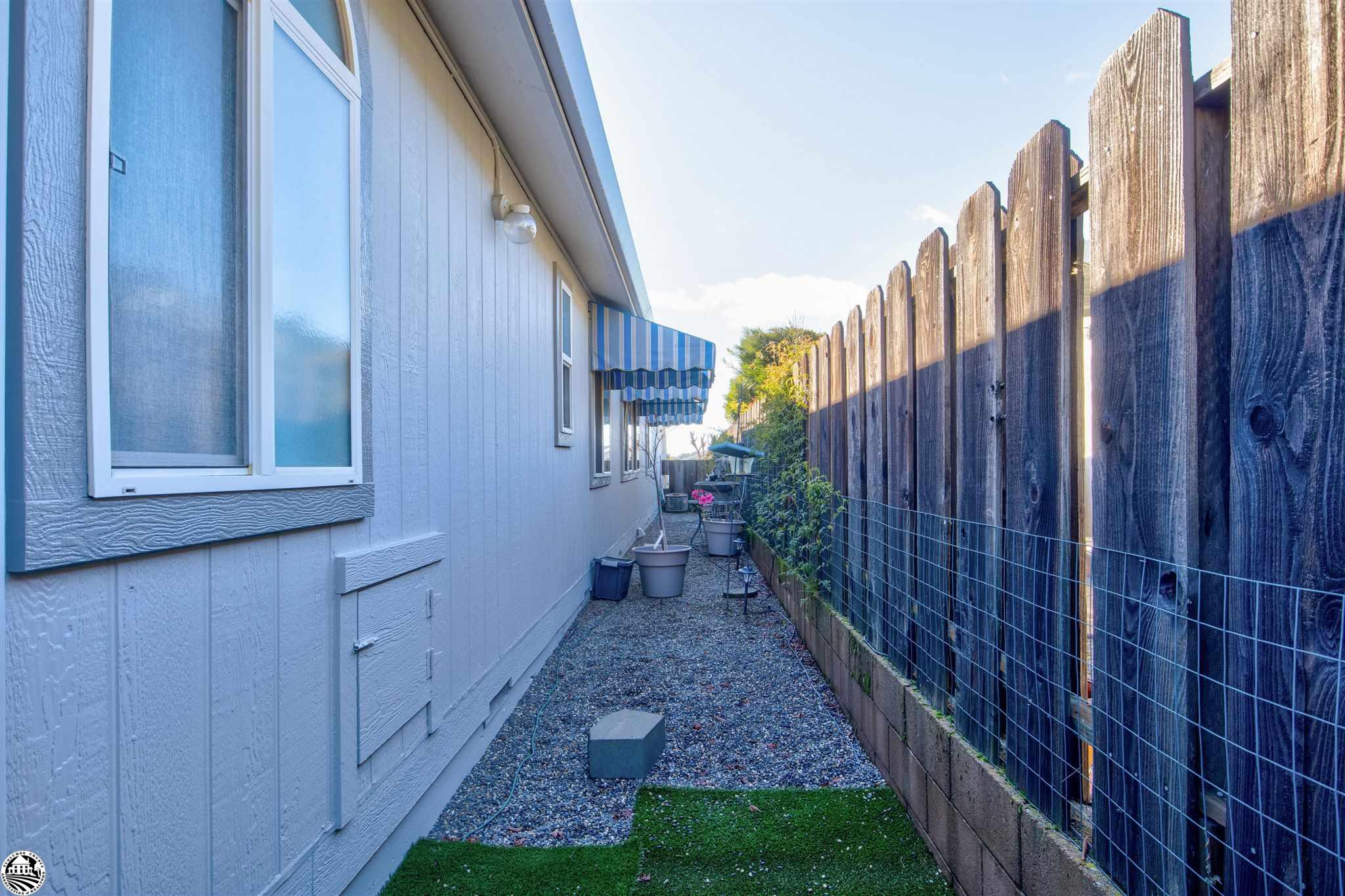 12720 Robinia Circle