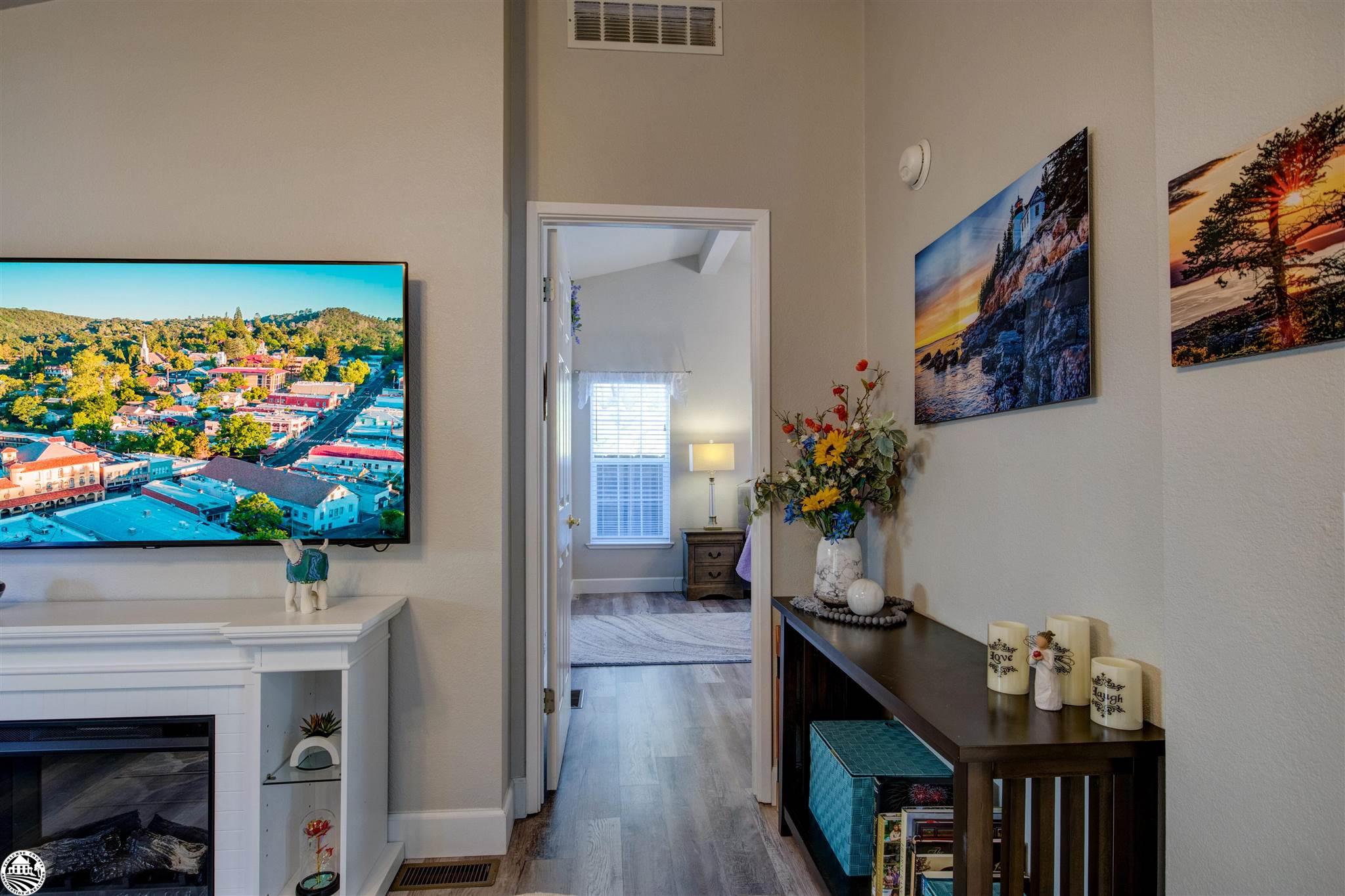 12720 Robinia Circle