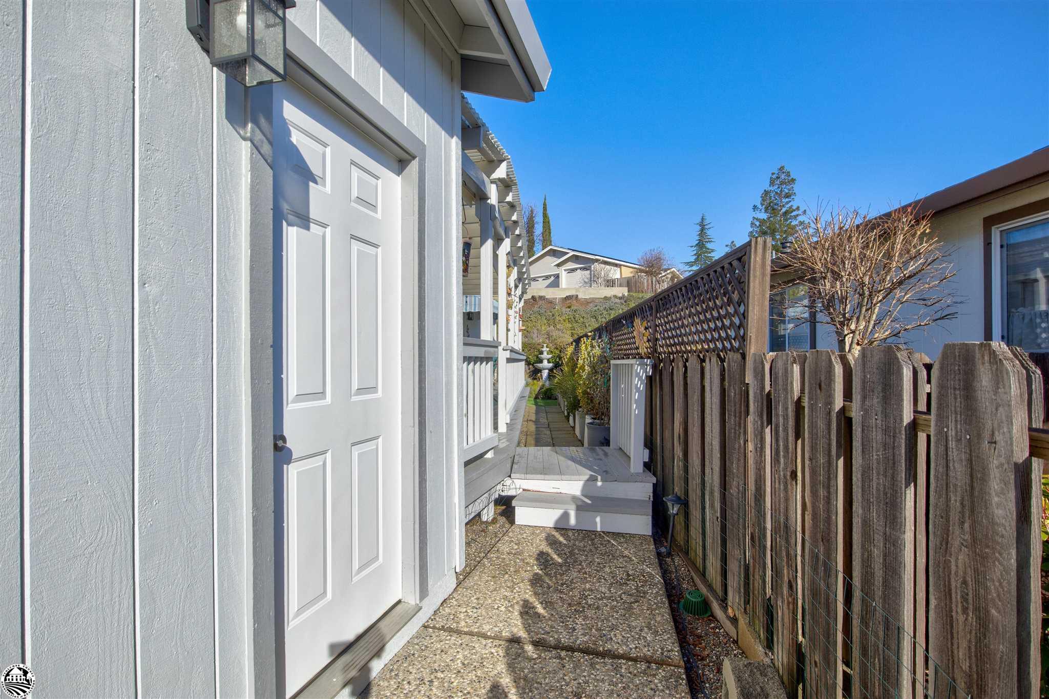 12720 Robinia Circle