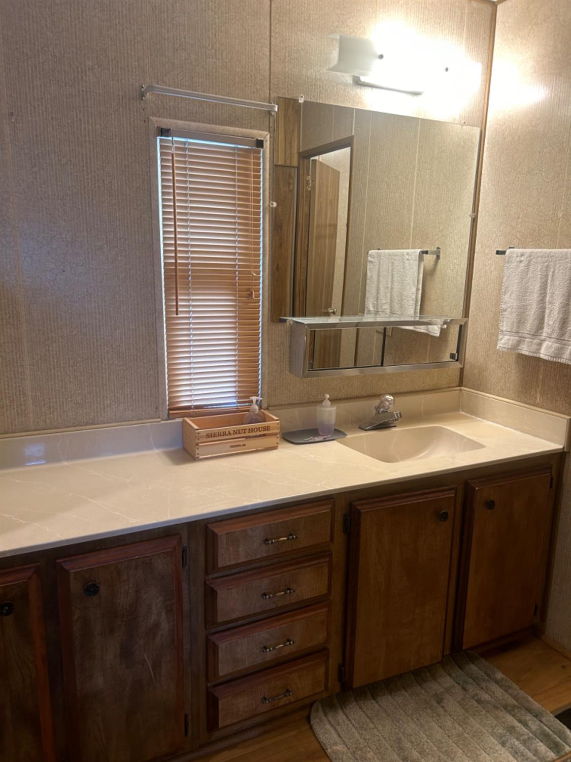 1330 Calaveritas #86 Road