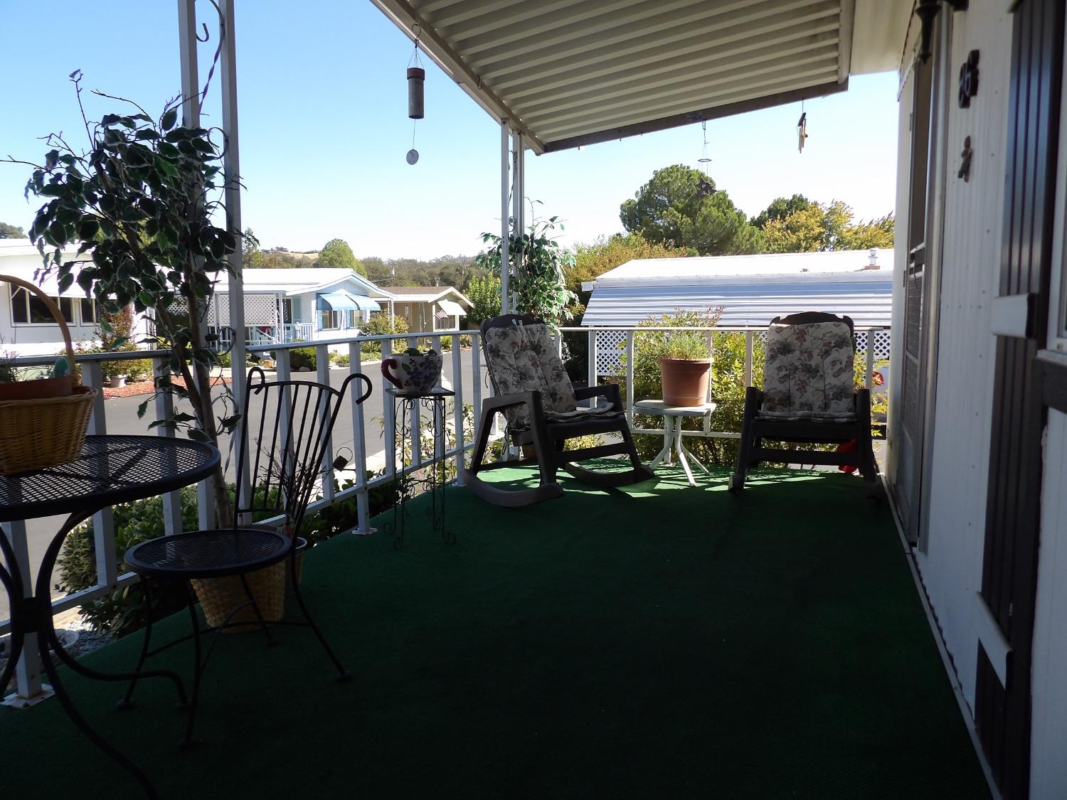 1330 Calaveritas #86 Road