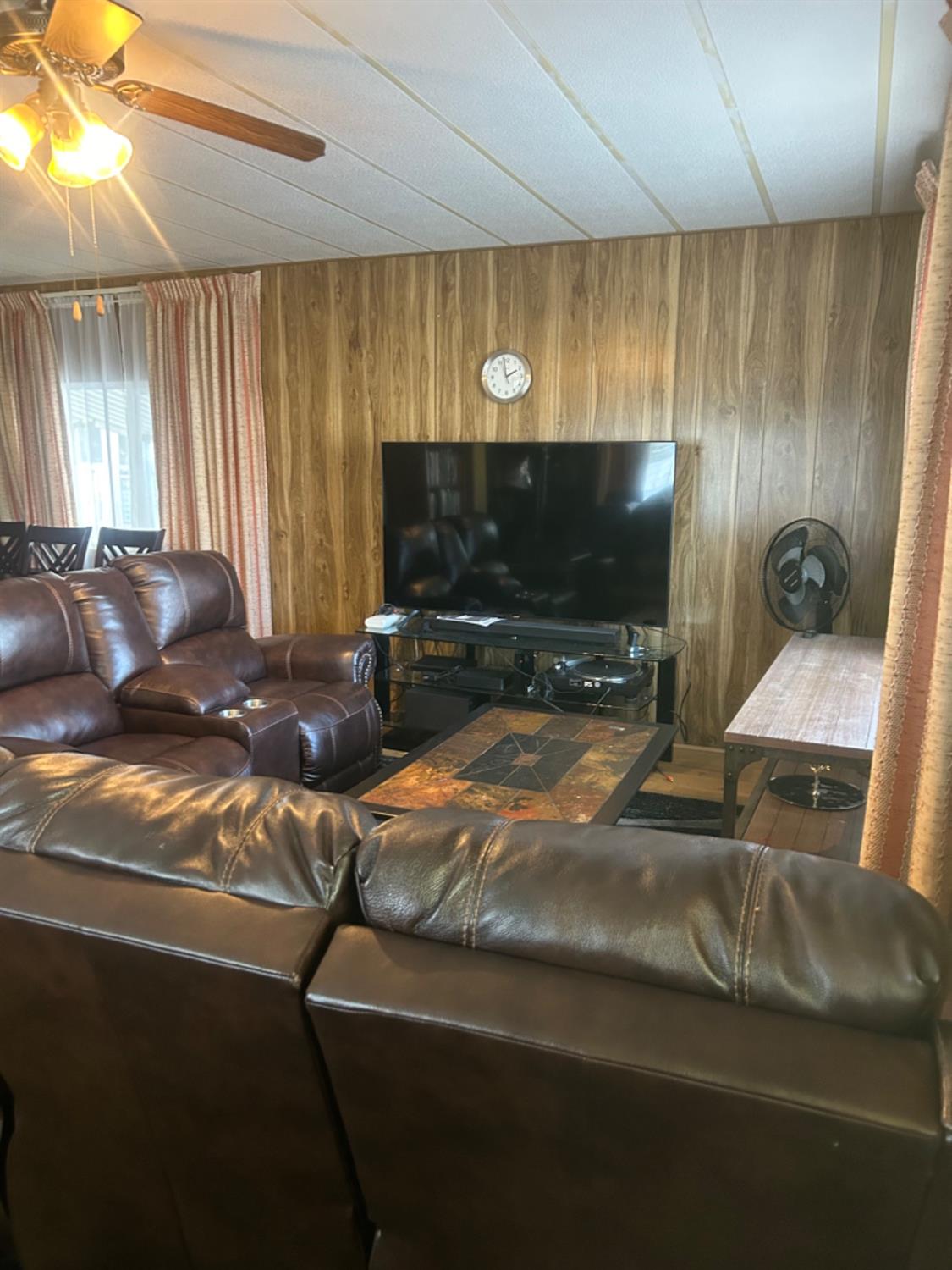 1330 Calaveritas #86 Road