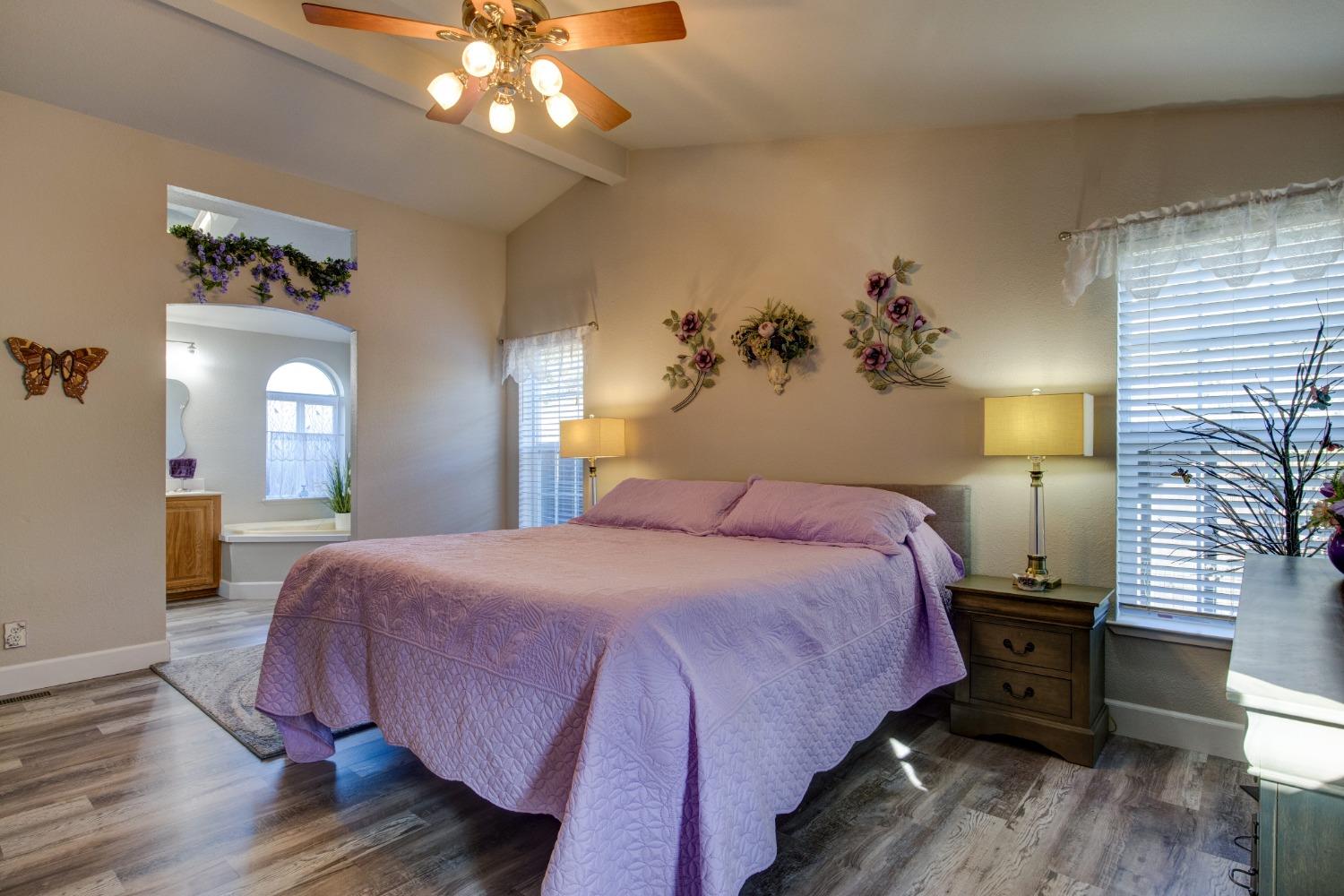 12720 Robinia Circle 32