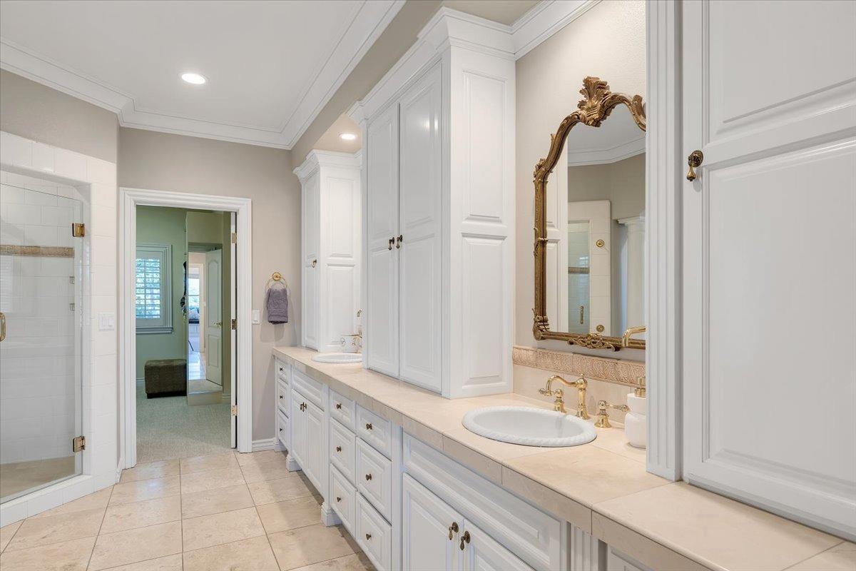 10 Grandview Court 25