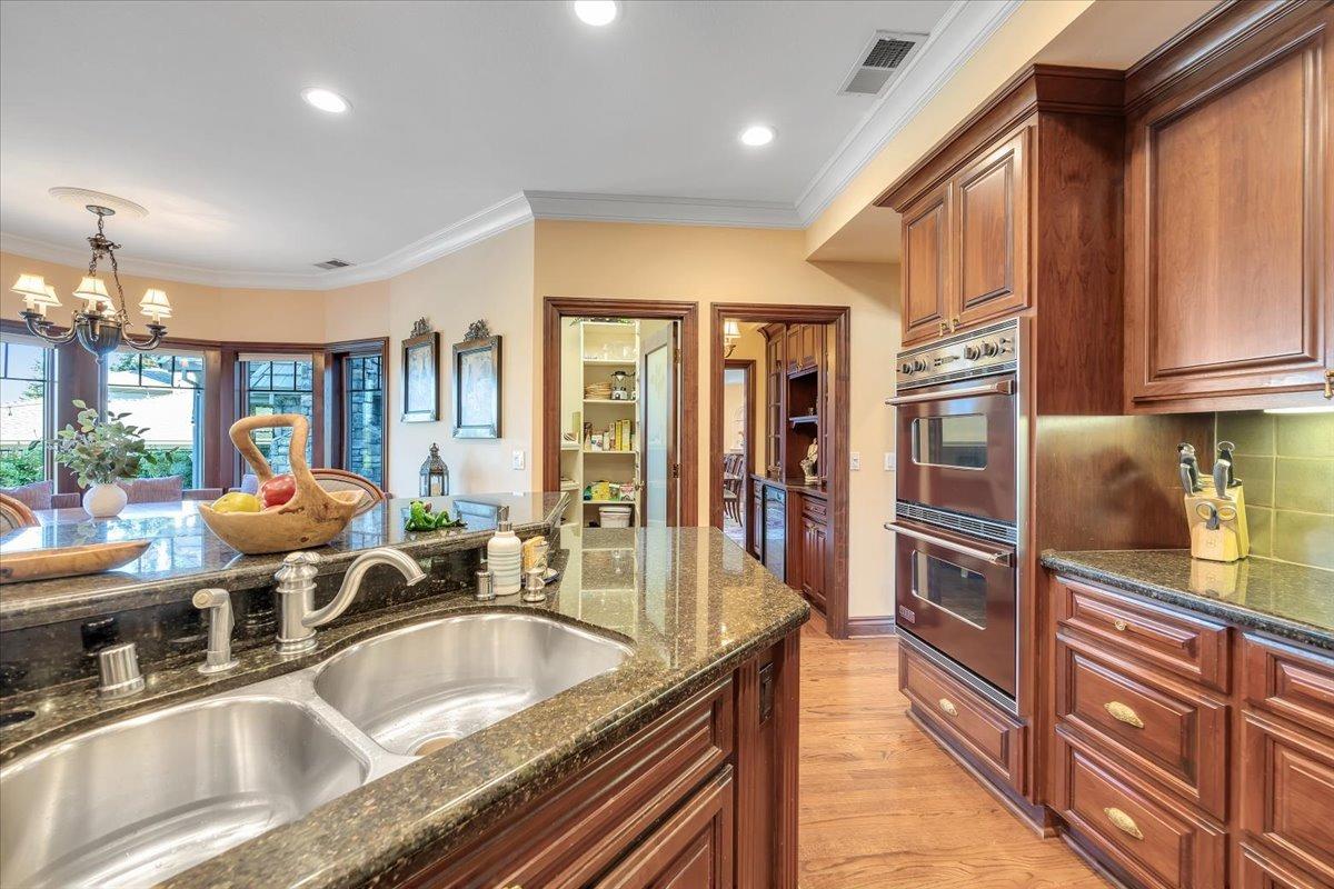 10 Grandview Court 25