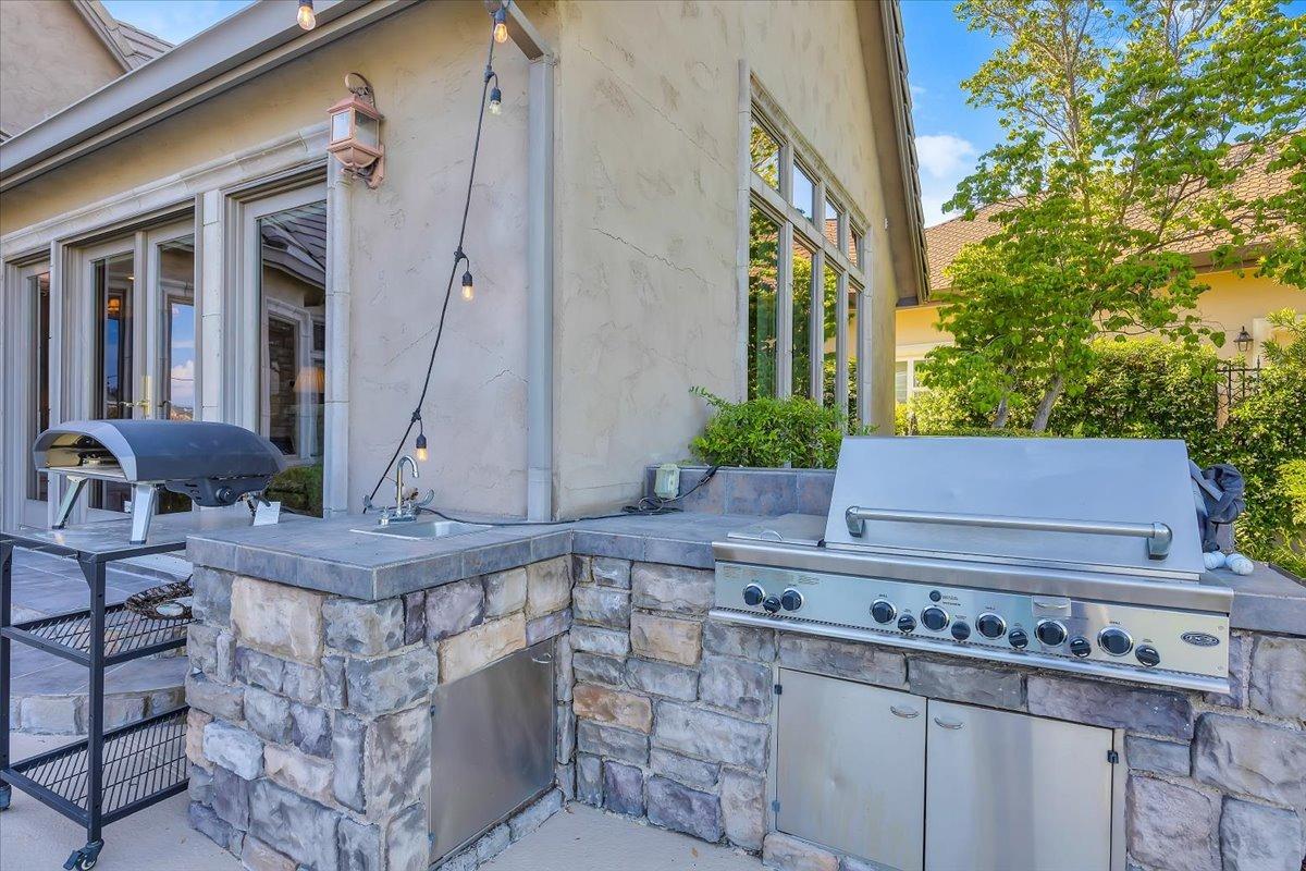 10 Grandview Court 25