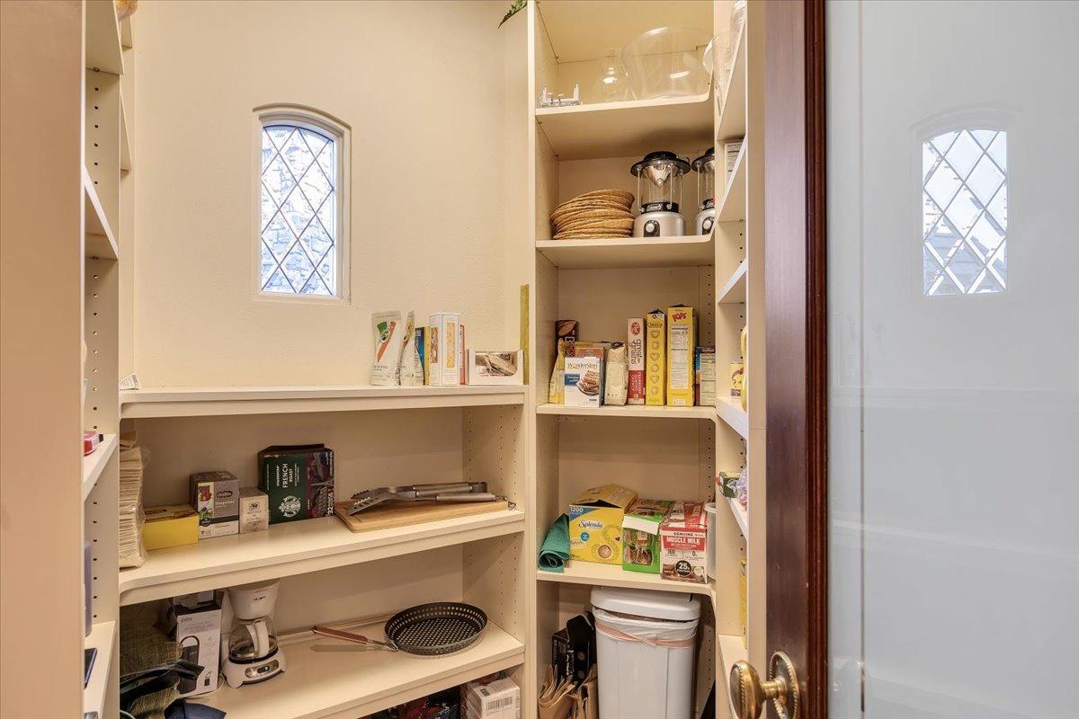 10 Grandview Court 25