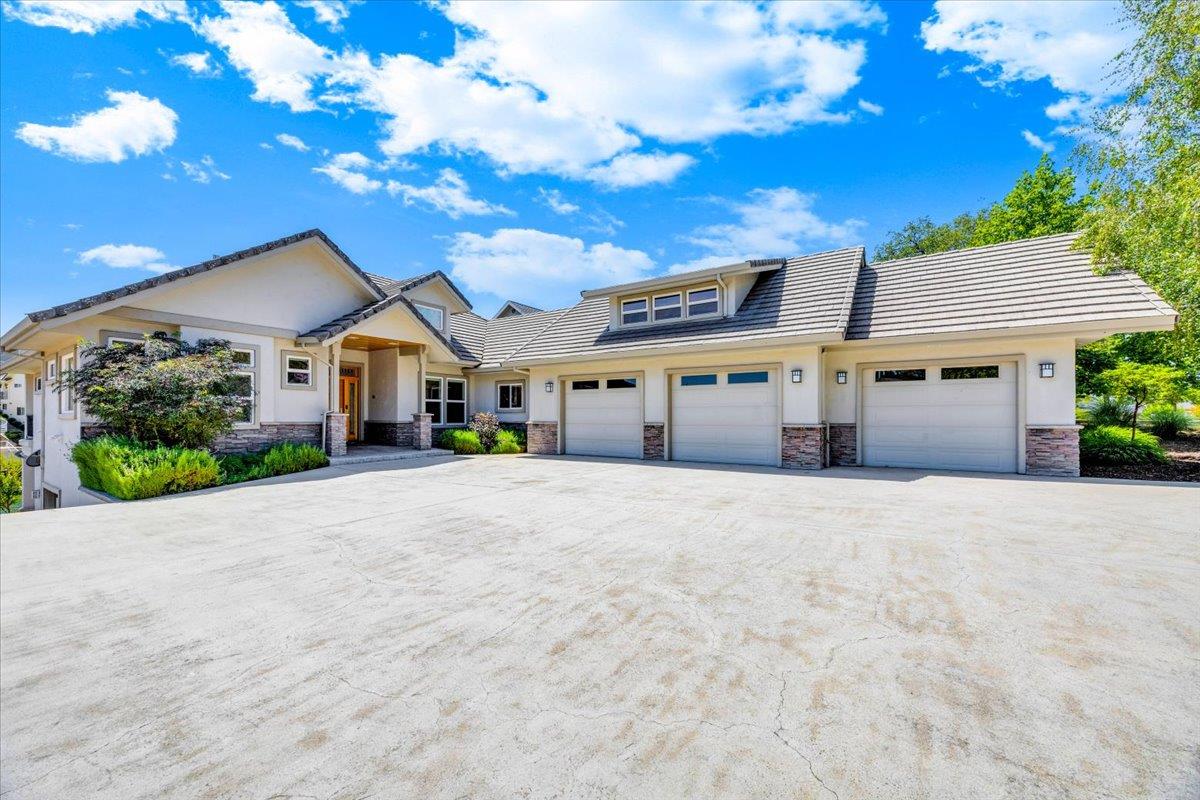 421 Sanguinetti Drive