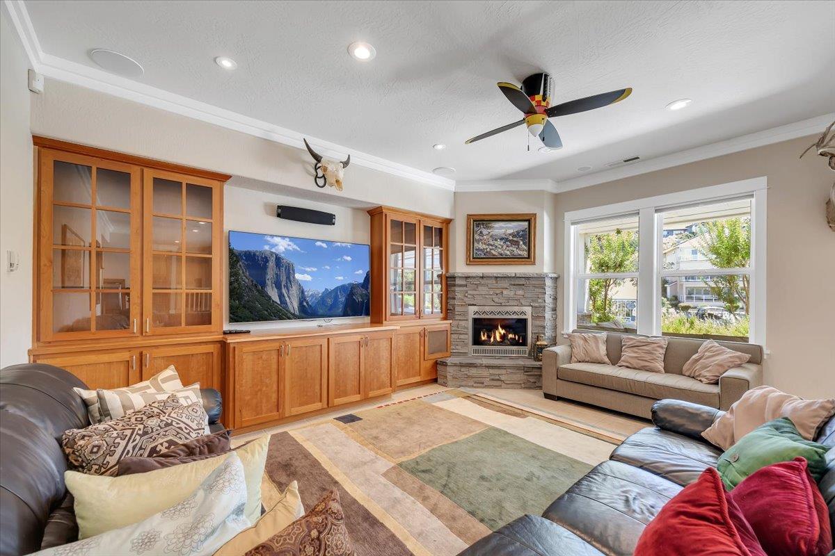 421 Sanguinetti Drive