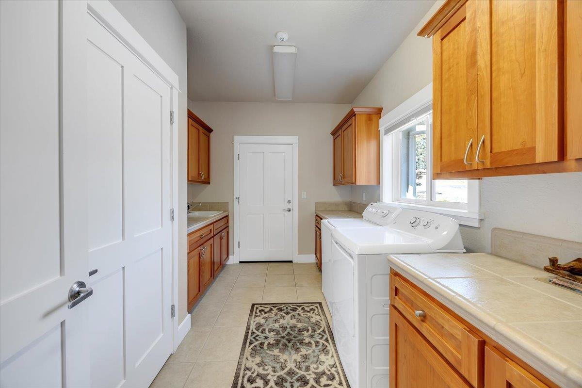 421 Sanguinetti Drive