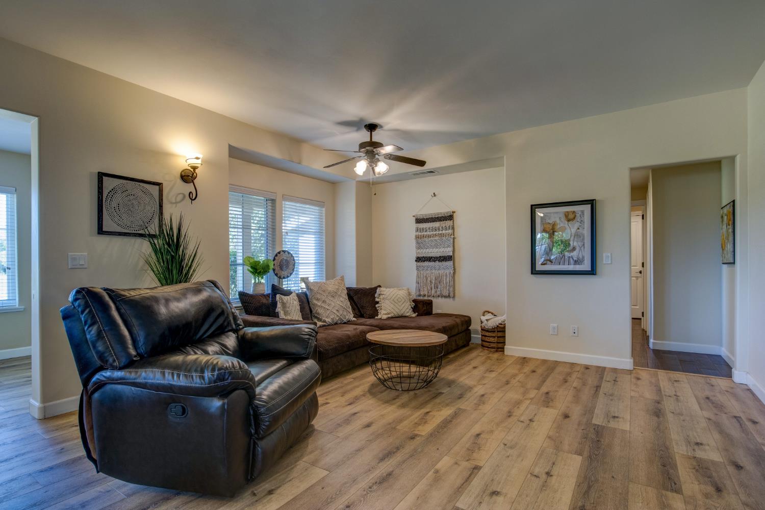 168 Blue Oak Court