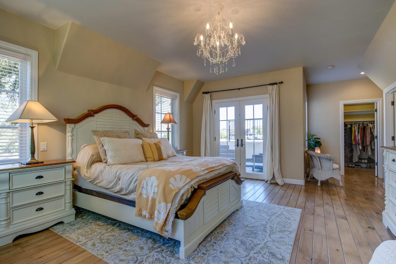 168 Blue Oak Court