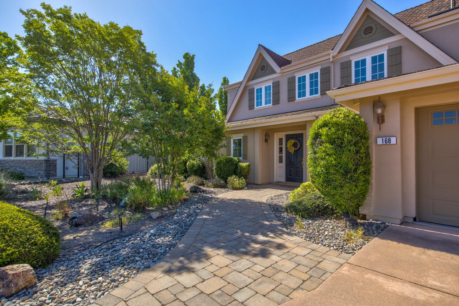 168 Blue Oak Court
