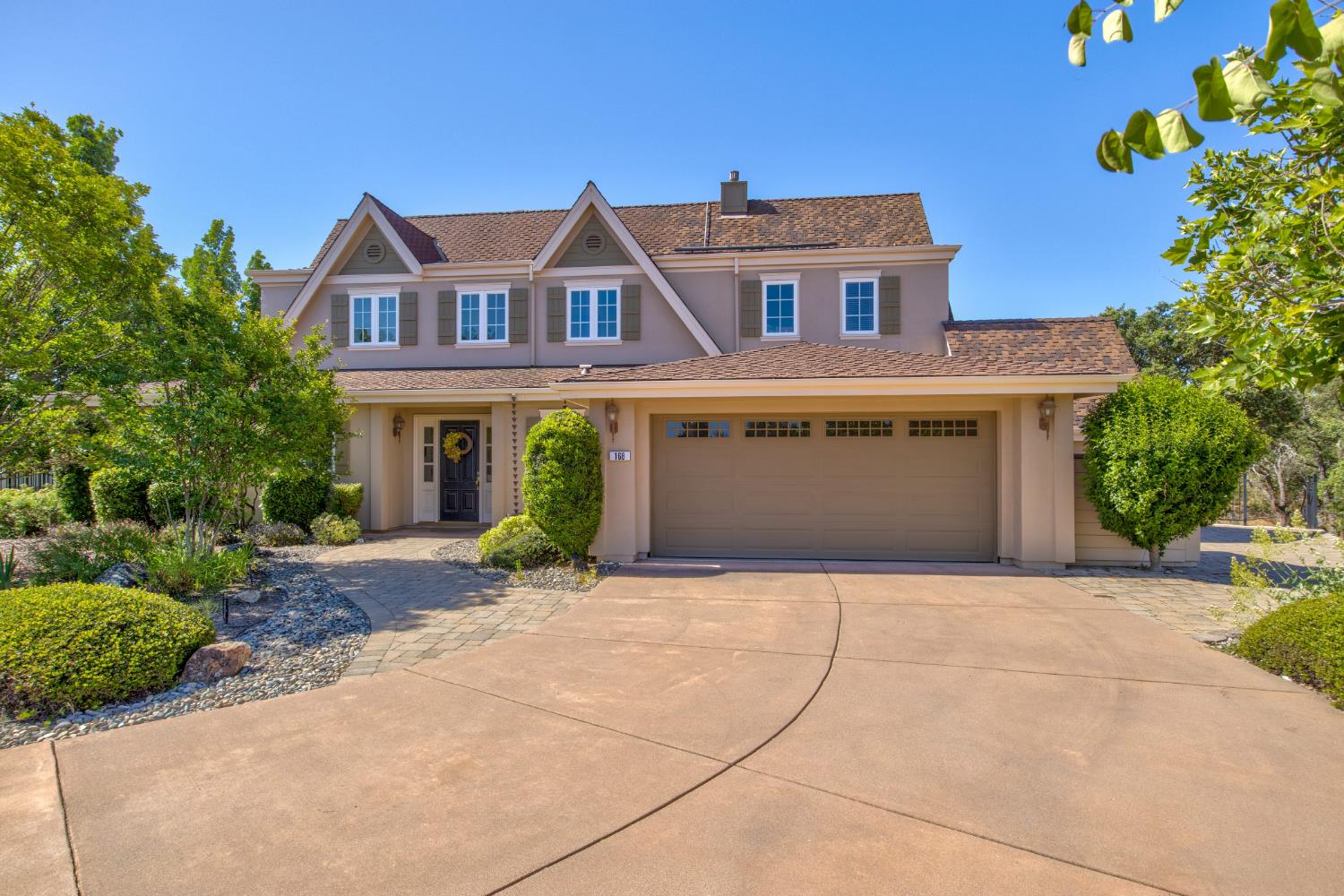 168 Blue Oak Court