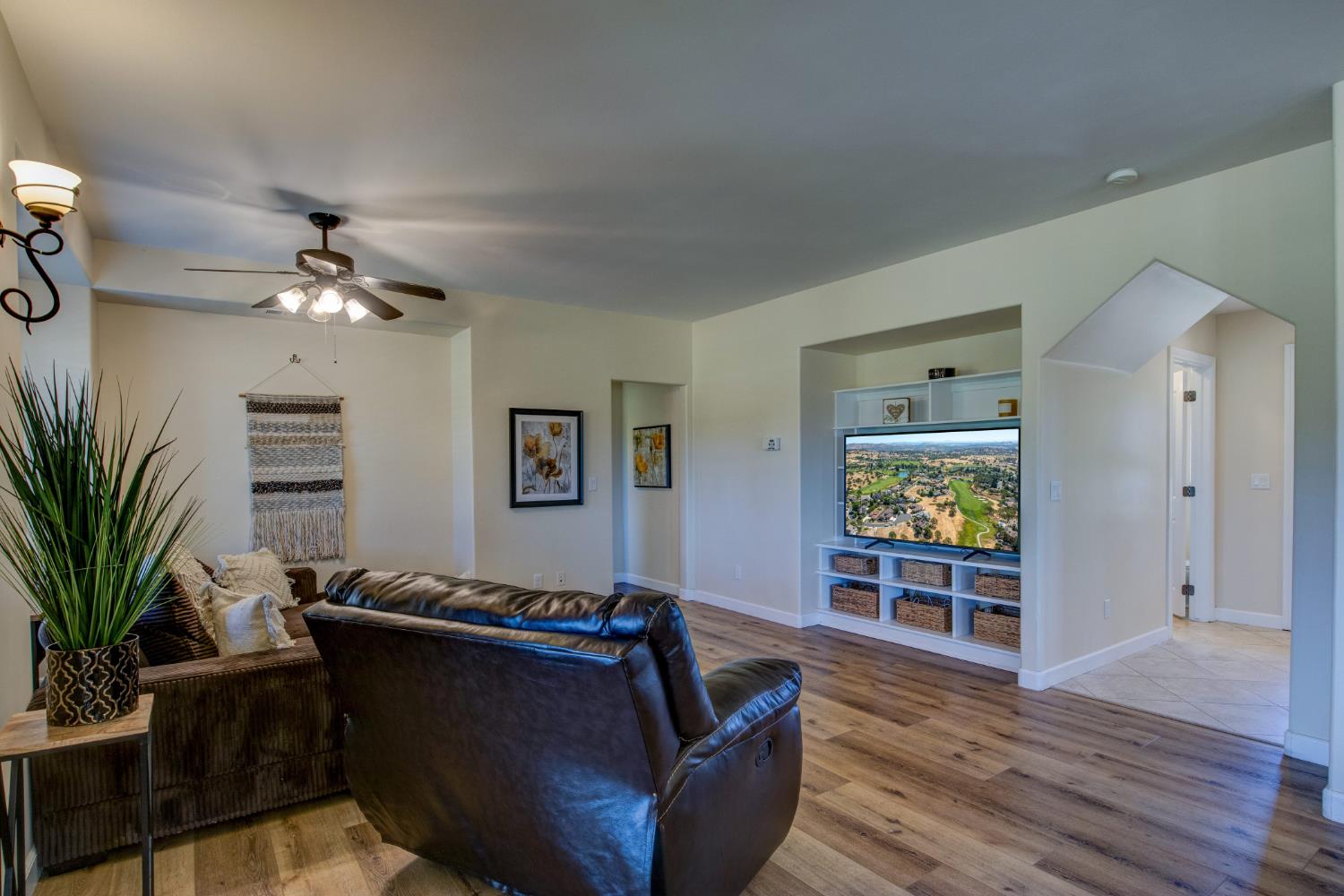 168 Blue Oak Court