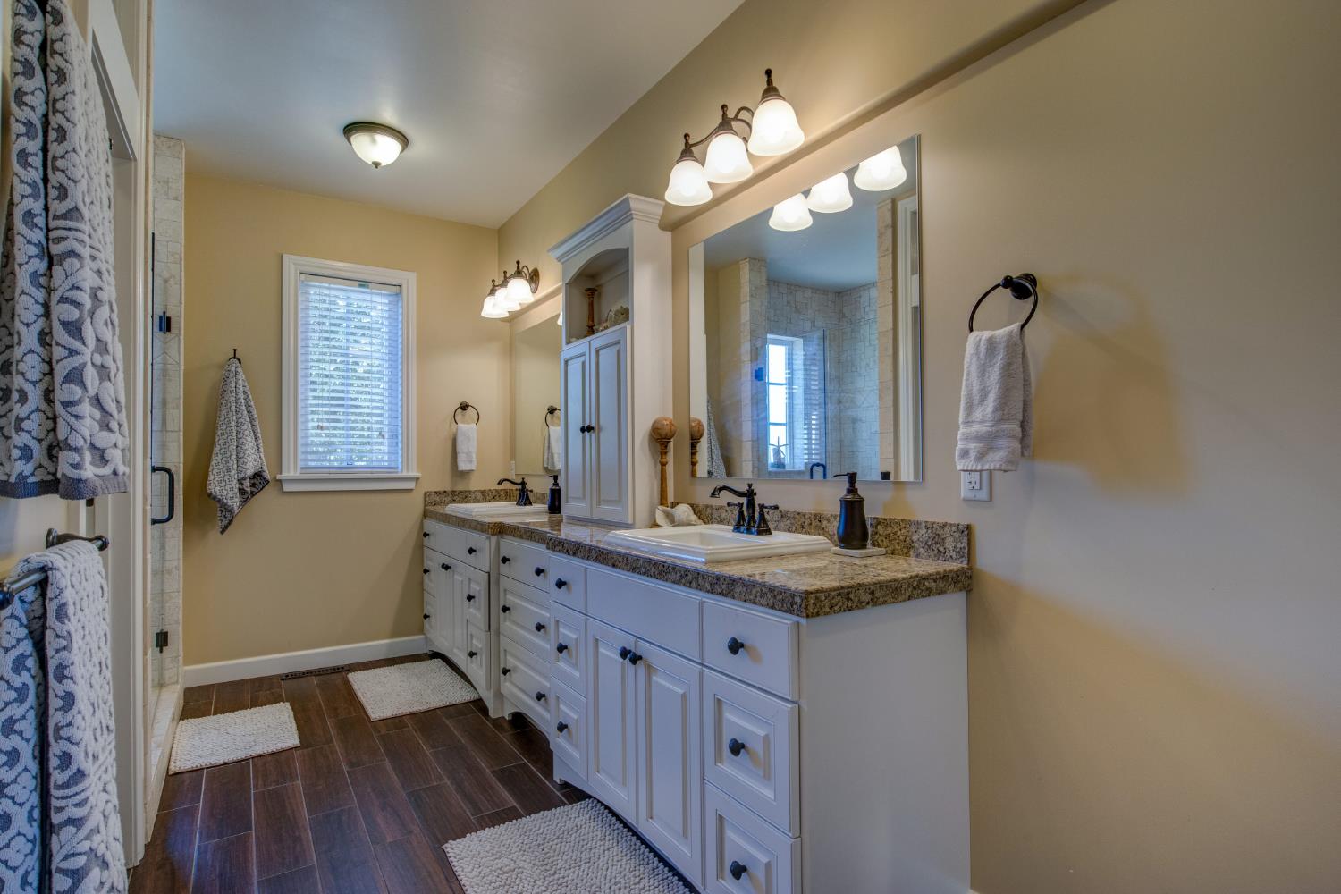 168 Blue Oak Court