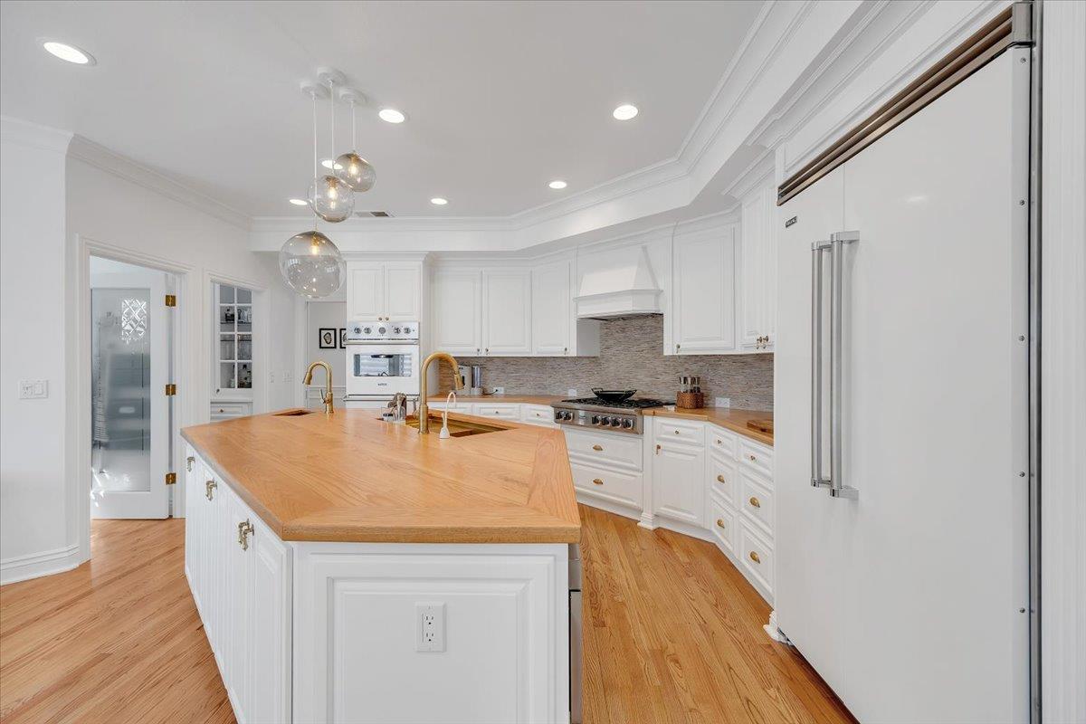 10 Grandview Ct Court
