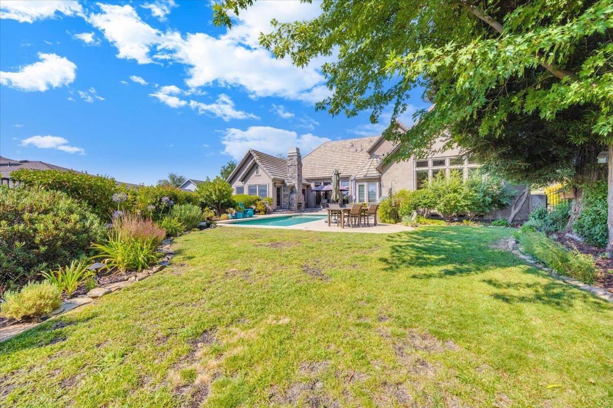 10 Grandview Ct Court