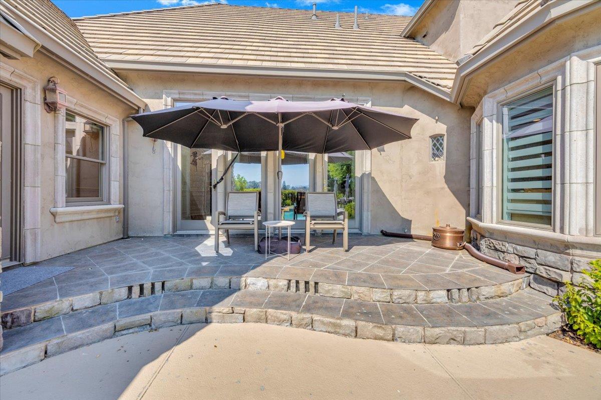 10 Grandview Ct Court