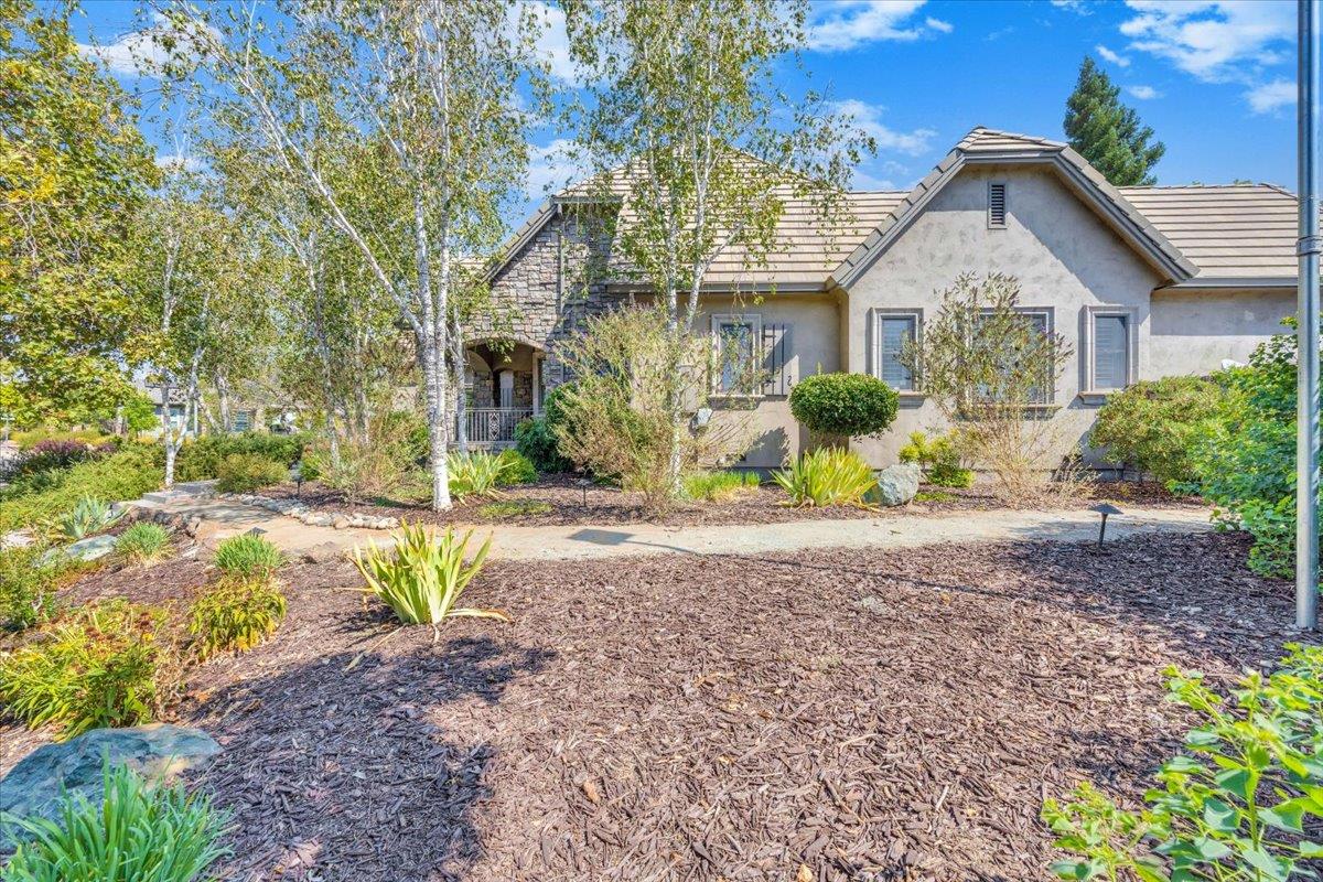 10 Grandview Ct Court