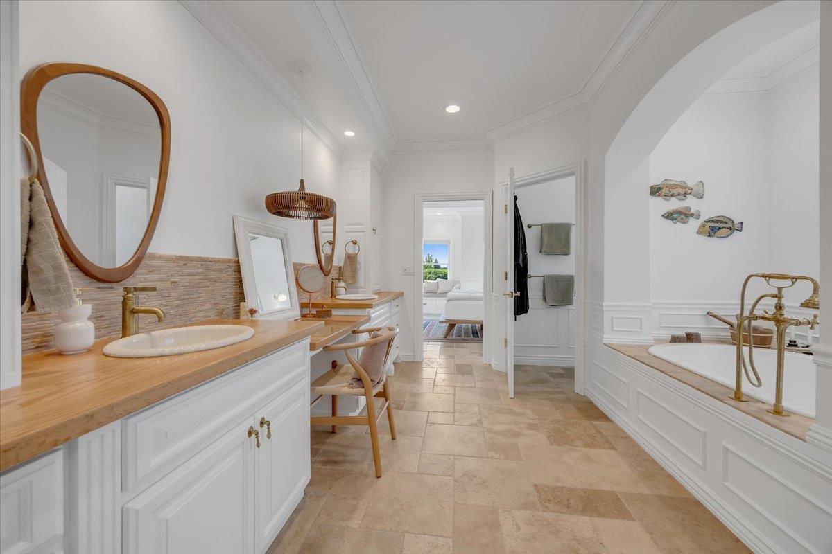 10 Grandview Ct Court