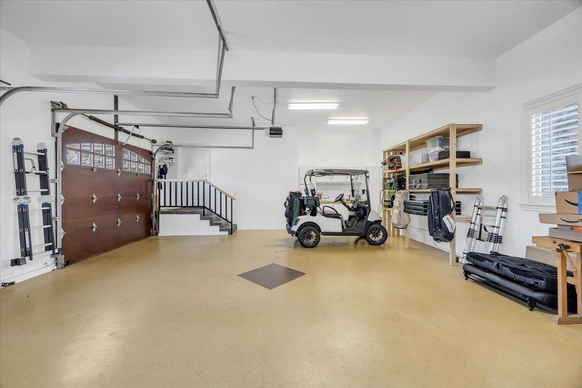 10 Grandview Ct Court