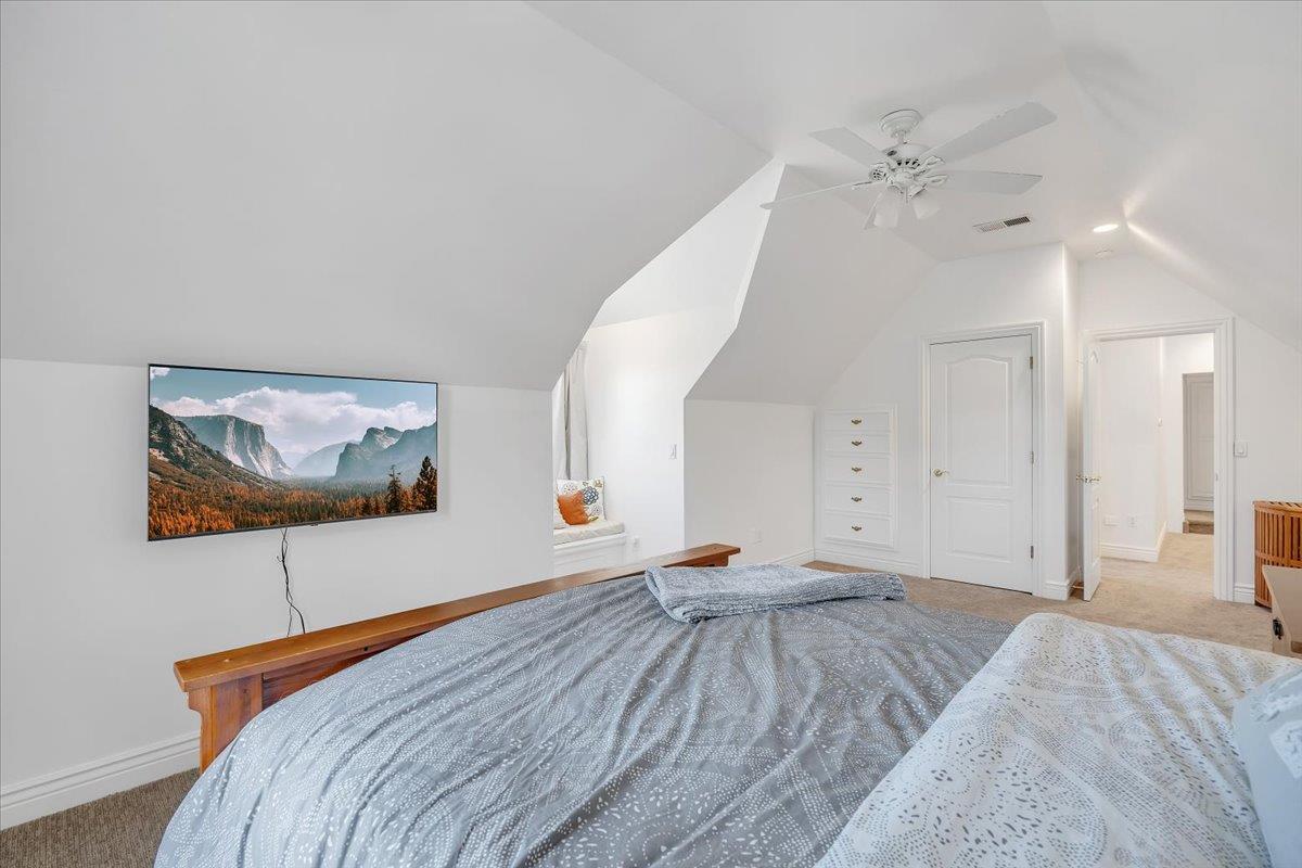 10 Grandview Ct Court