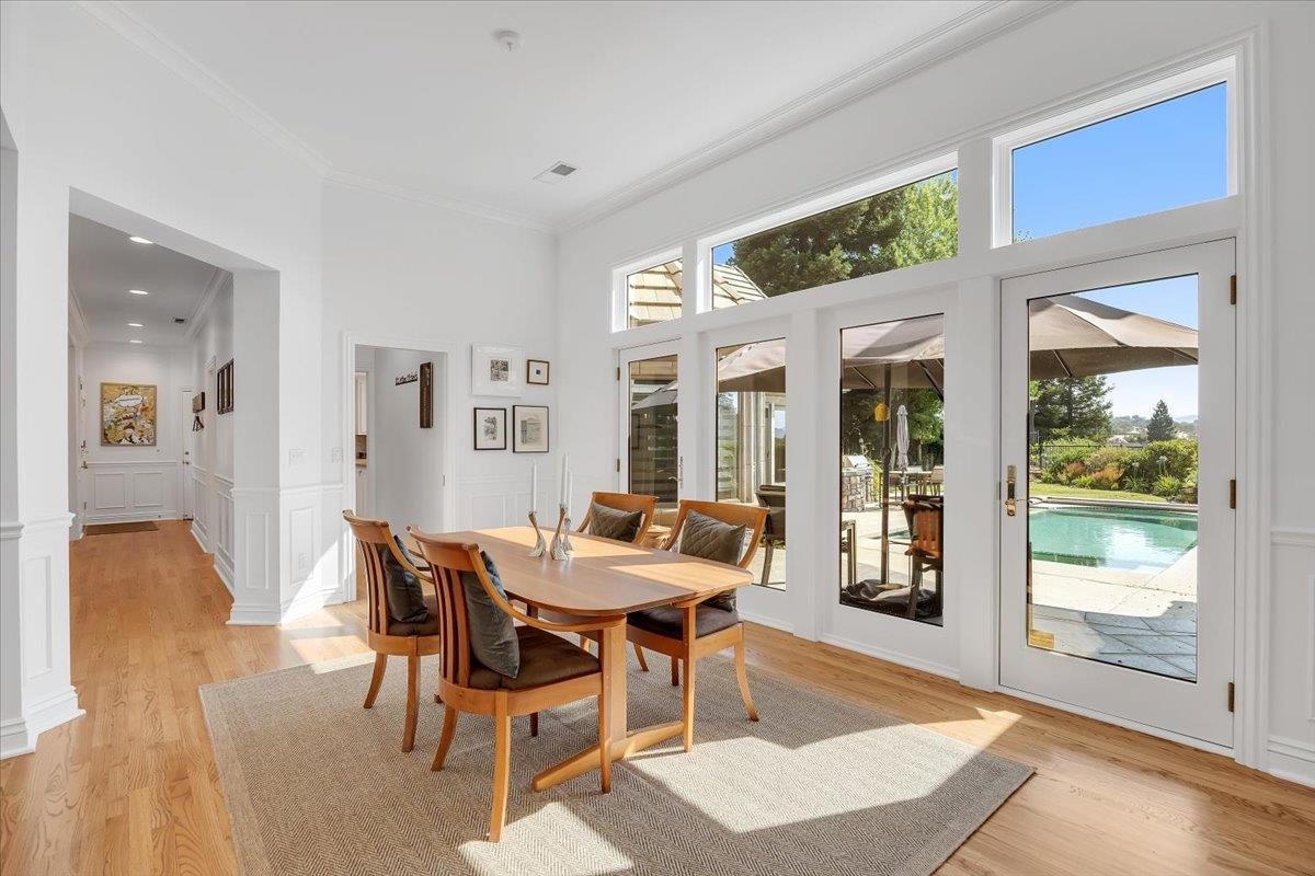 10 Grandview Ct Court