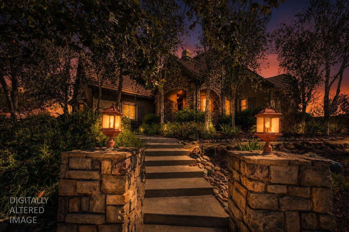 10 Grandview Ct Court
