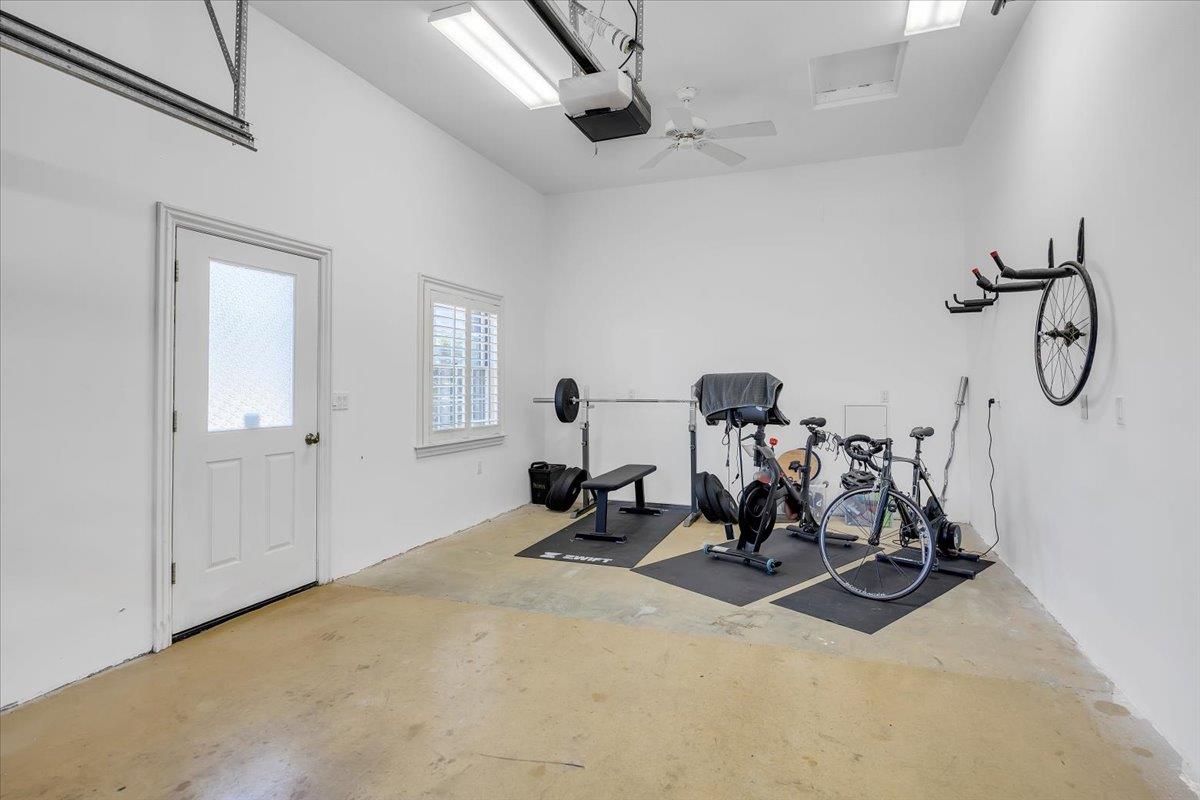 10 Grandview Ct Court