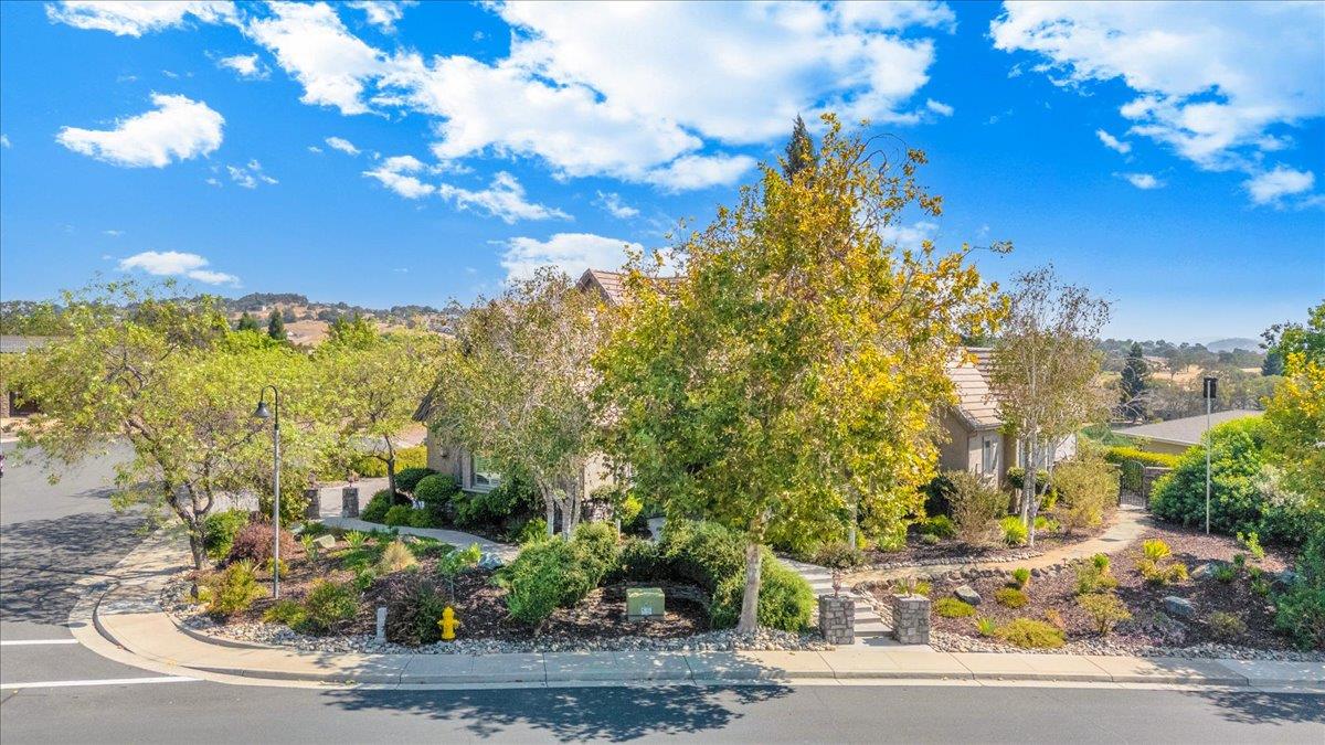 10 Grandview Ct Court