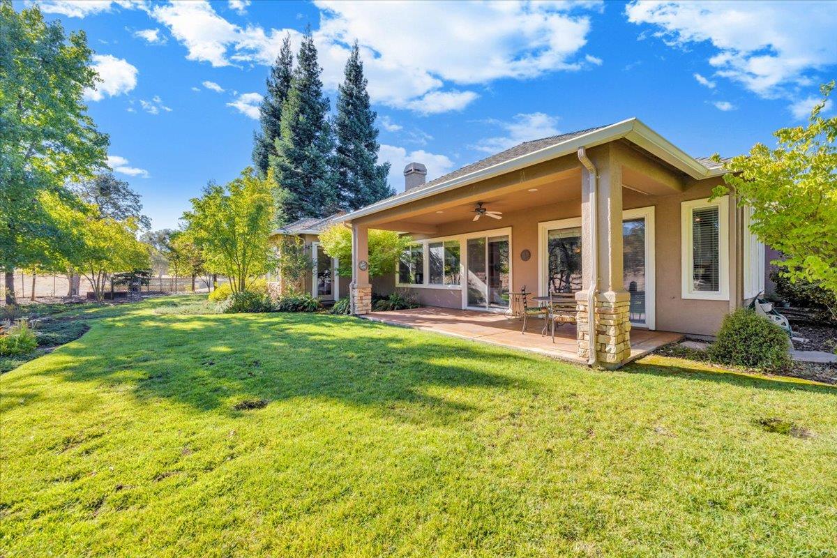 8 Rock Ridge Court