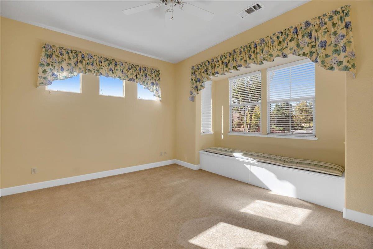 8 Rock Ridge Court