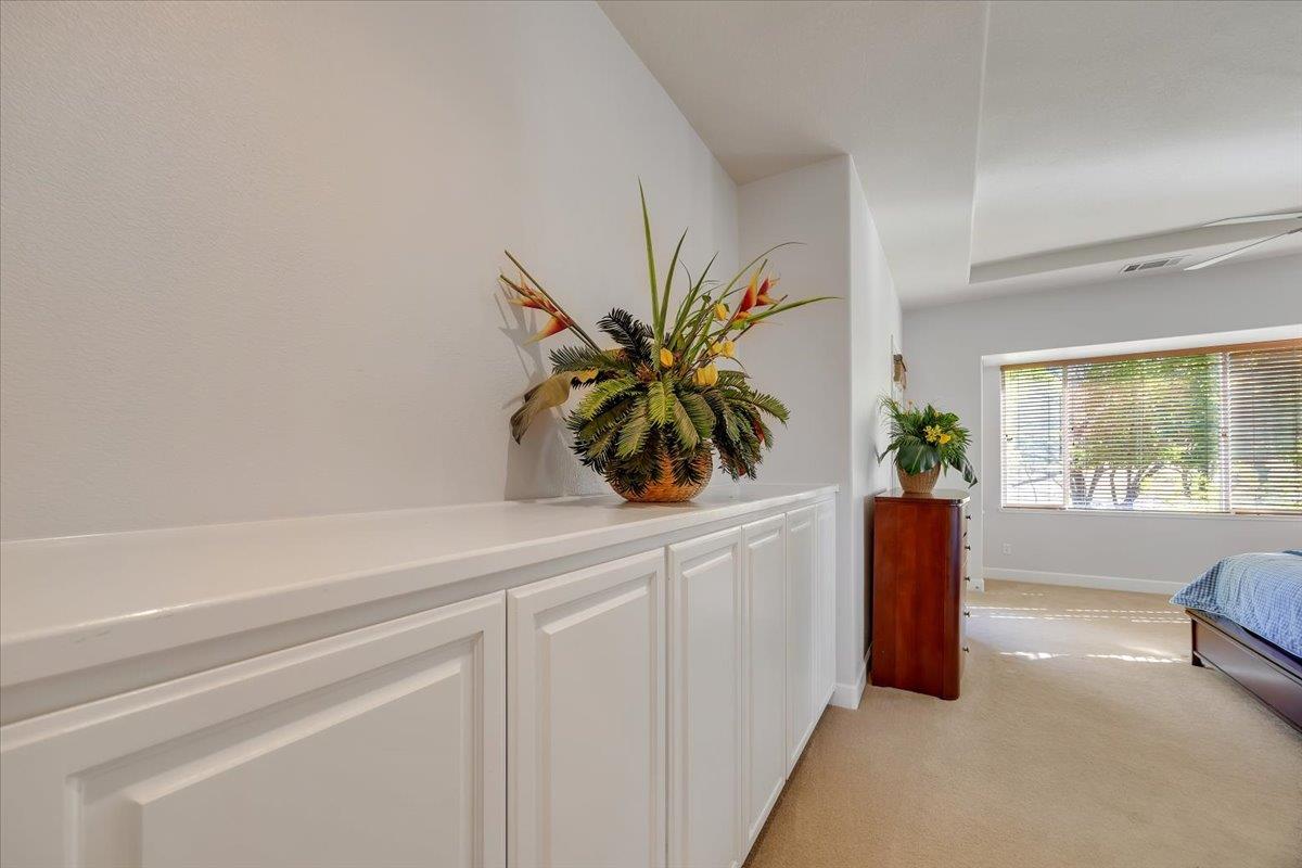 8 Rock Ridge Court