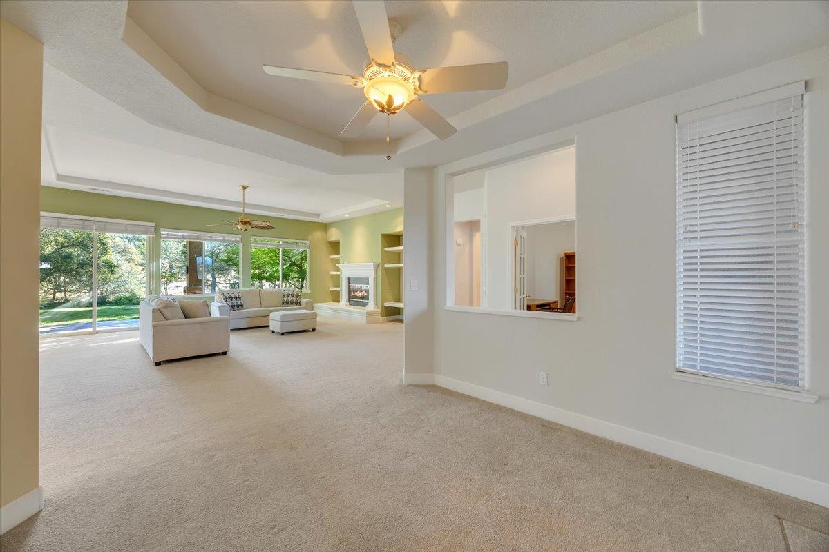 8 Rock Ridge Court